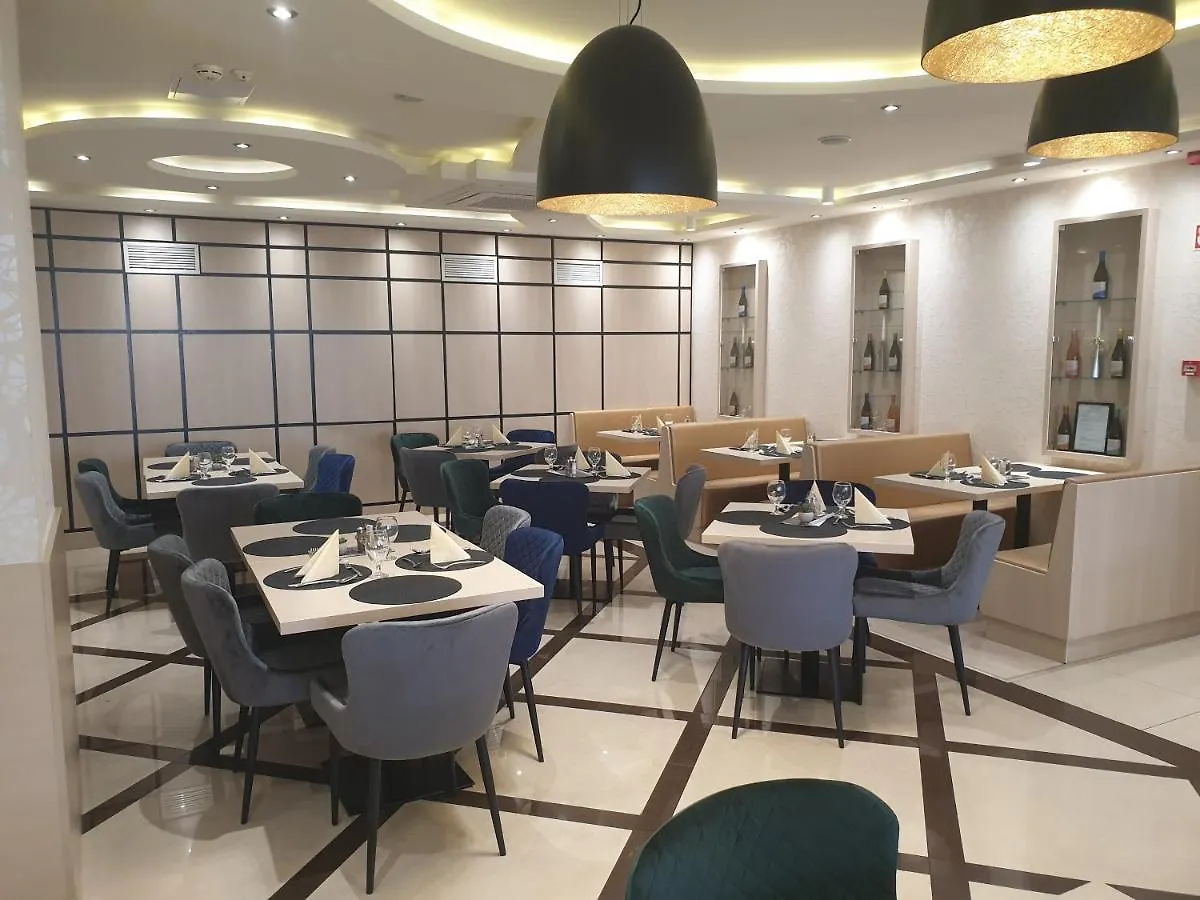 Hotel Aurum Family 