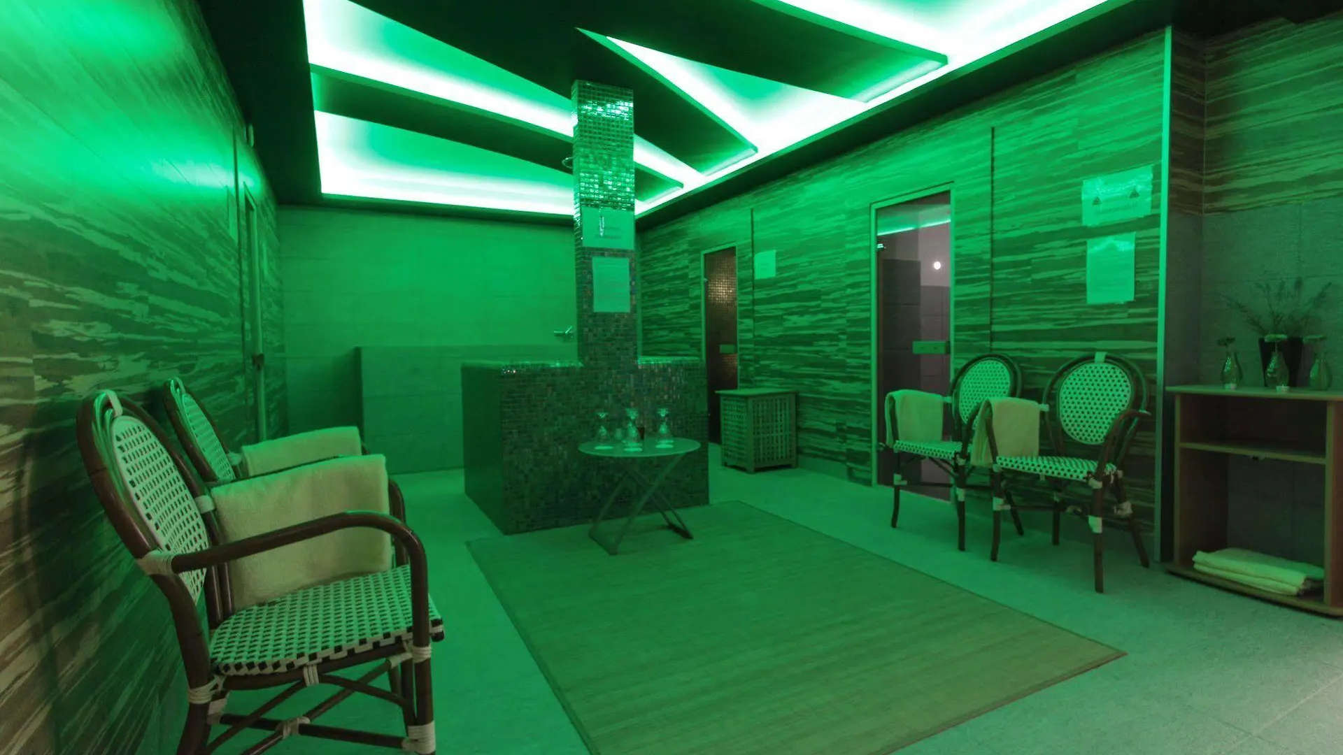 Hotel Aurum Family 