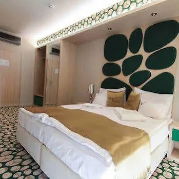 Hotel Aurum Family 