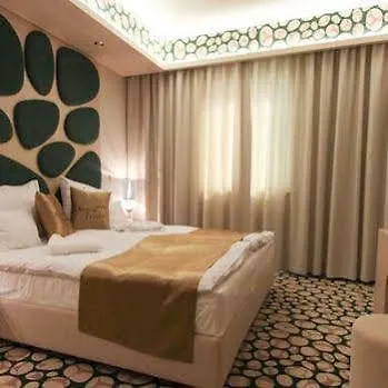 Hotel Aurum Family 